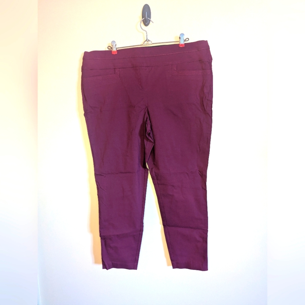Burgundy Pull-on Pants Maurice's Sz XXL Reg
